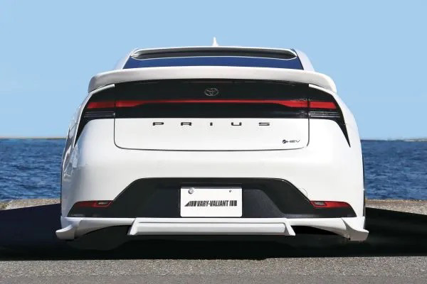 Garage Vary 4-Piece Aero Set for 2023+ Toyota Prius (ZVW60)