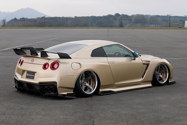 Kuhl Racing 35R-MY24 EDITION WIDE 8P Aero Set (FRP) for Nissan GT-R (R35)